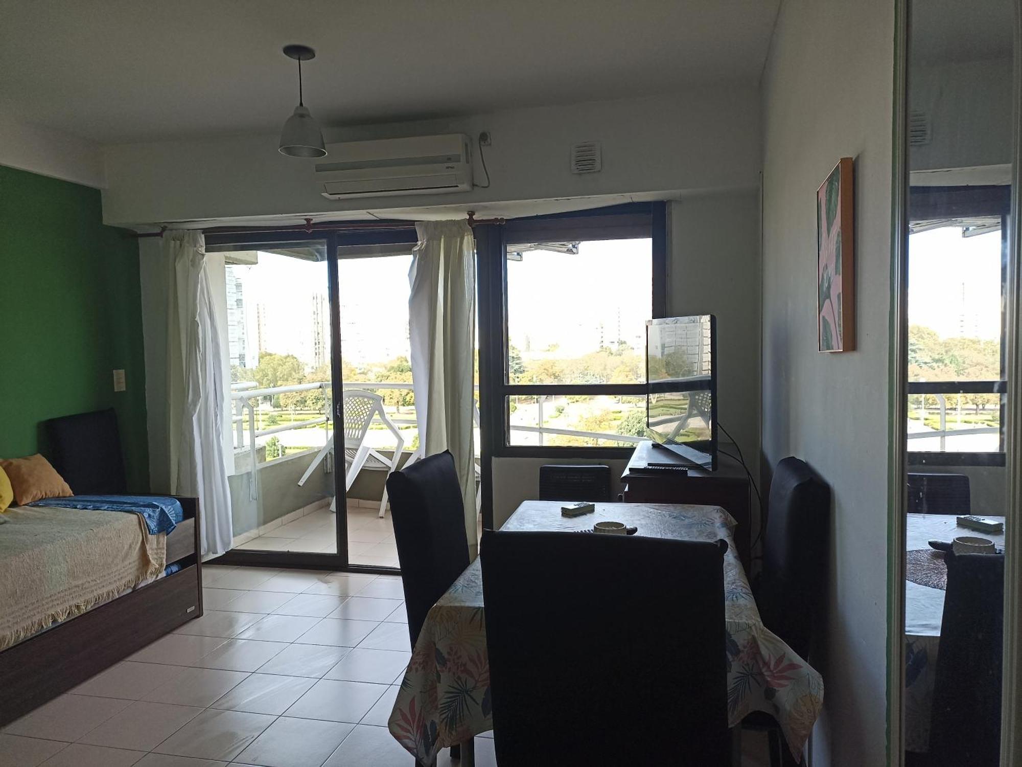 Departamento Plaza Moreno Con Balcon La Plata Eksteriør billede